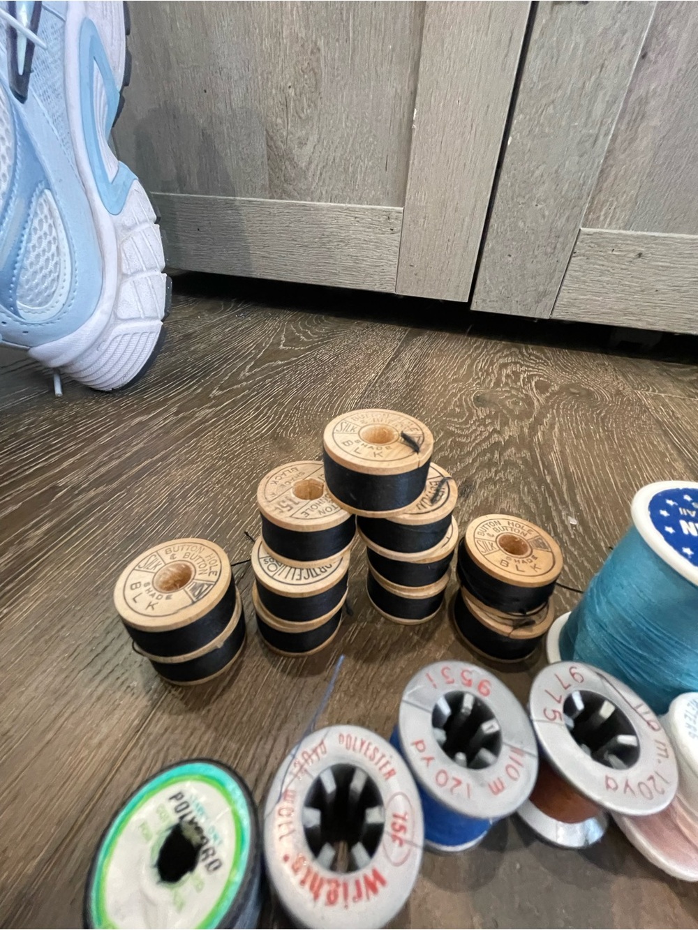 Hand Crafted Multi-Color Thread Spool Collection - Picture 3 of 6